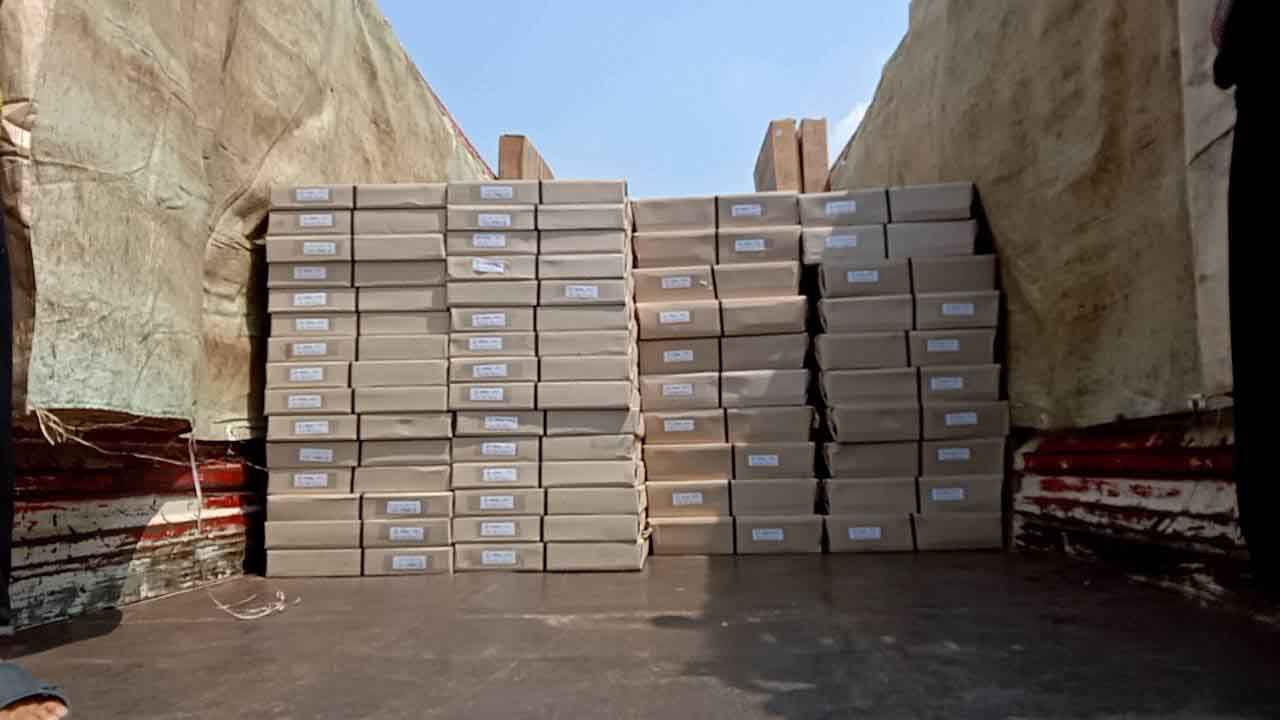 ขายส่งตู้เสื้อผ้า