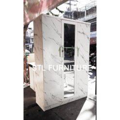 ตู้เสื้อผ้า 135 cm ลายหินอ่อน กระจกยาวตรงกลาง