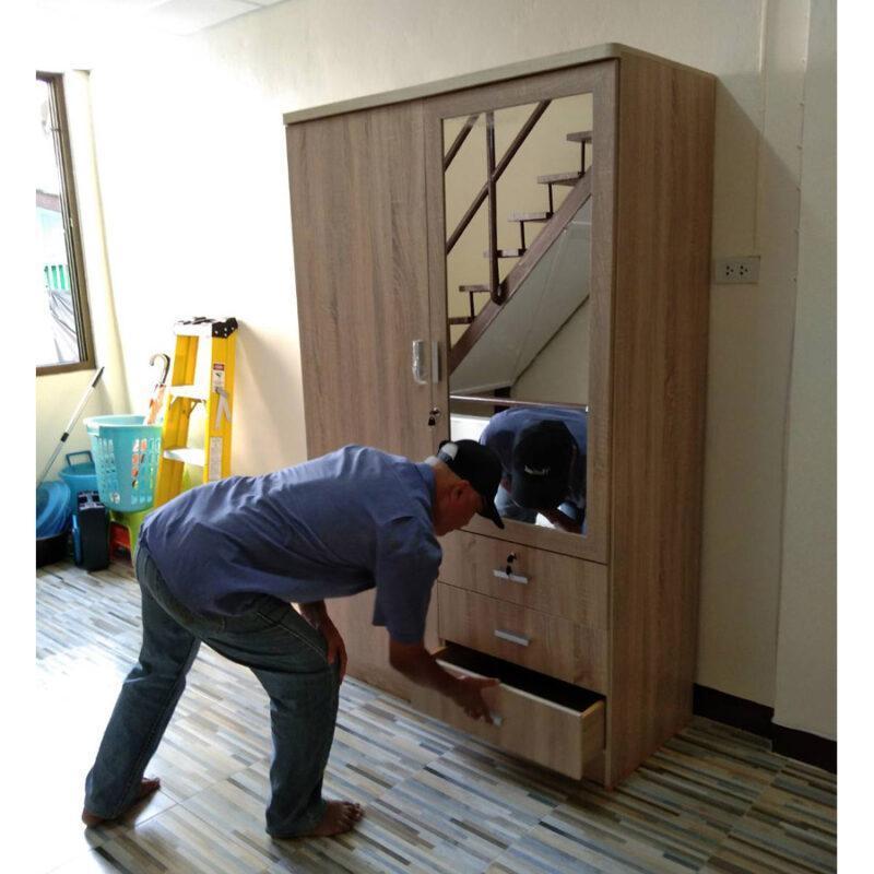 ลูกค้าตรวจเช็คตู้เสื้อผ้า 4 ฟุต 3 ลิ้นชัก กระจก สีโซลิด