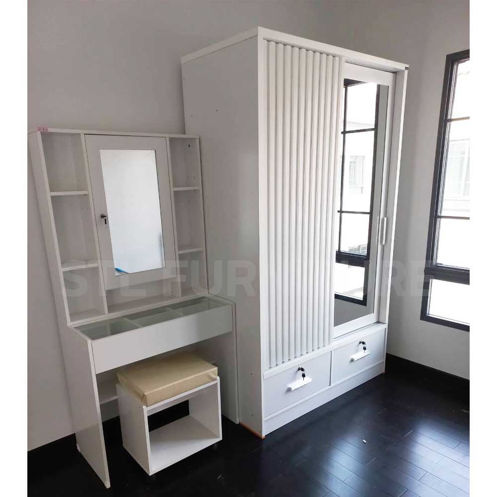 รีวิวจัดส่งลูกค้า โต๊ะเครื่องแป้งเกาหลี สีขาว ตู้เสื้อผ้าบานเลื่อนสีขาว ระแนงข้าง