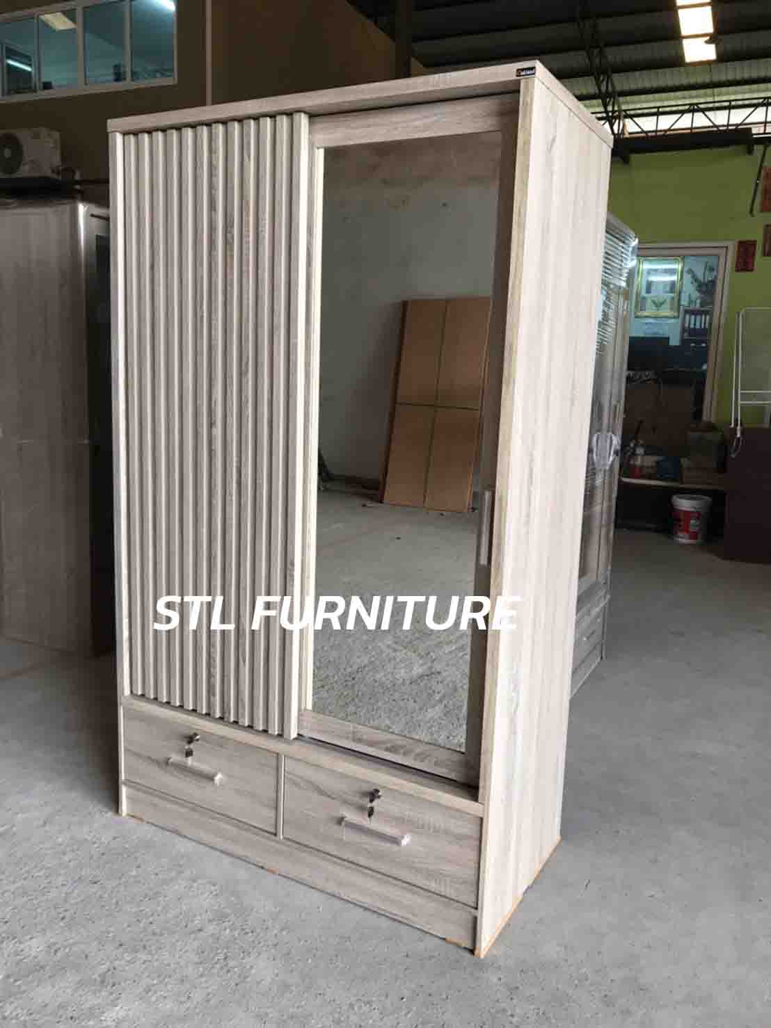 ตู้เสื้อผ้าบานสไลด์ ระแนง