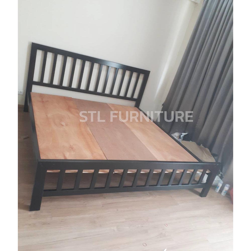 เตียงนอนเหล็ก 6 ฟุต แข็งแรงที่สุดในท้องตลาด