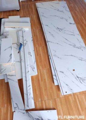 ชิ้นส่วนเฟอร์นิจอร์