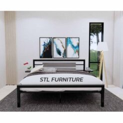 เตียงนอนเหล็กสีดำ พร้อมที่วางของข้าง