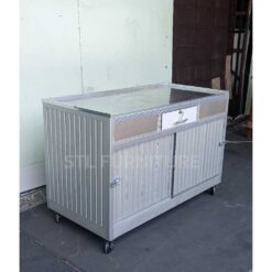 ตู้เคาน์เตอร์ขายอาหารอลูมิเนียม ล้อมีเบรก ด้านข้าง