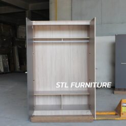 ภายในตู้เสื้อผ้า bolano