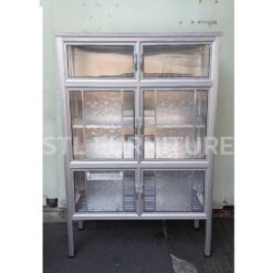 ตู้กับข้าวโครงอลูมิเนียม 4 ฟุต 6 ประตู สีเงิน ภาพหน้าตรง