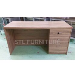 โต๊ะทำงาน 150 cm 3 ลิ้นชักข้าง สีโซลิด ด้านหน้า