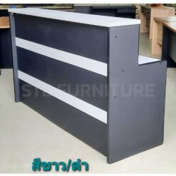 โต๊ะเคาน์เตอร์ 180 cm 200 cm 4 ลิ้นชัก สีดำตัดเส้นขาว 2 เส้น ด้านหน้า