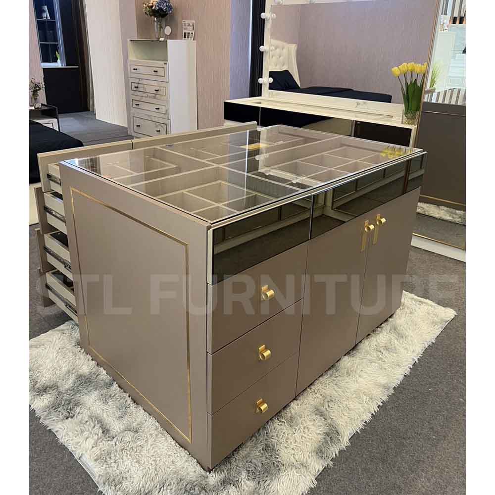 ตู้เก็บเครื่องประดับ 120 cm มือจับสีทอง หรูหราหมาเห่า ด้านข้าง