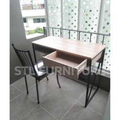 ชุดโต๊ะและเก้าอี้เหล็กราคาโรงงาน