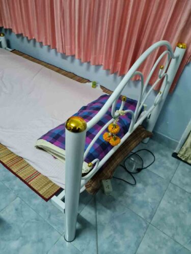 เตียงเหล็ก 3.5 ฟุต ขา 2.5 นิ้ว photo review